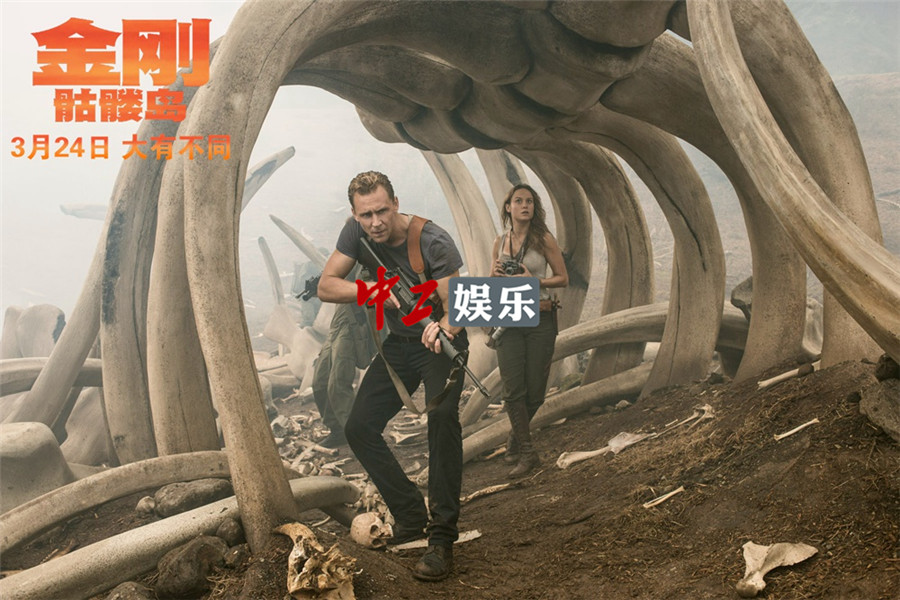 好評不斷！《金剛：骷髏島》群獸亂戰(zhàn)視效壯觀 最大金剛觸動人心