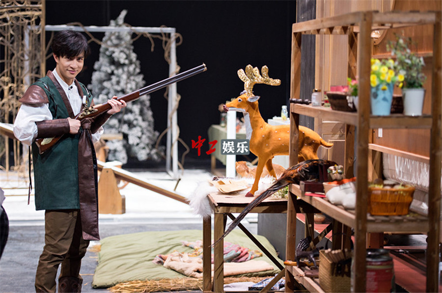 《明星大偵探2》撒貝寧“排斥”薛之謙：你下半身不堪一擊