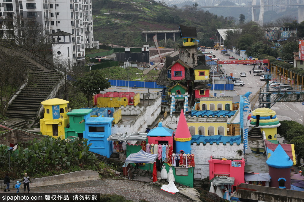 重慶：各式奇葩廁所集中亮相 無性別、宮殿式、露天廁所吸睛