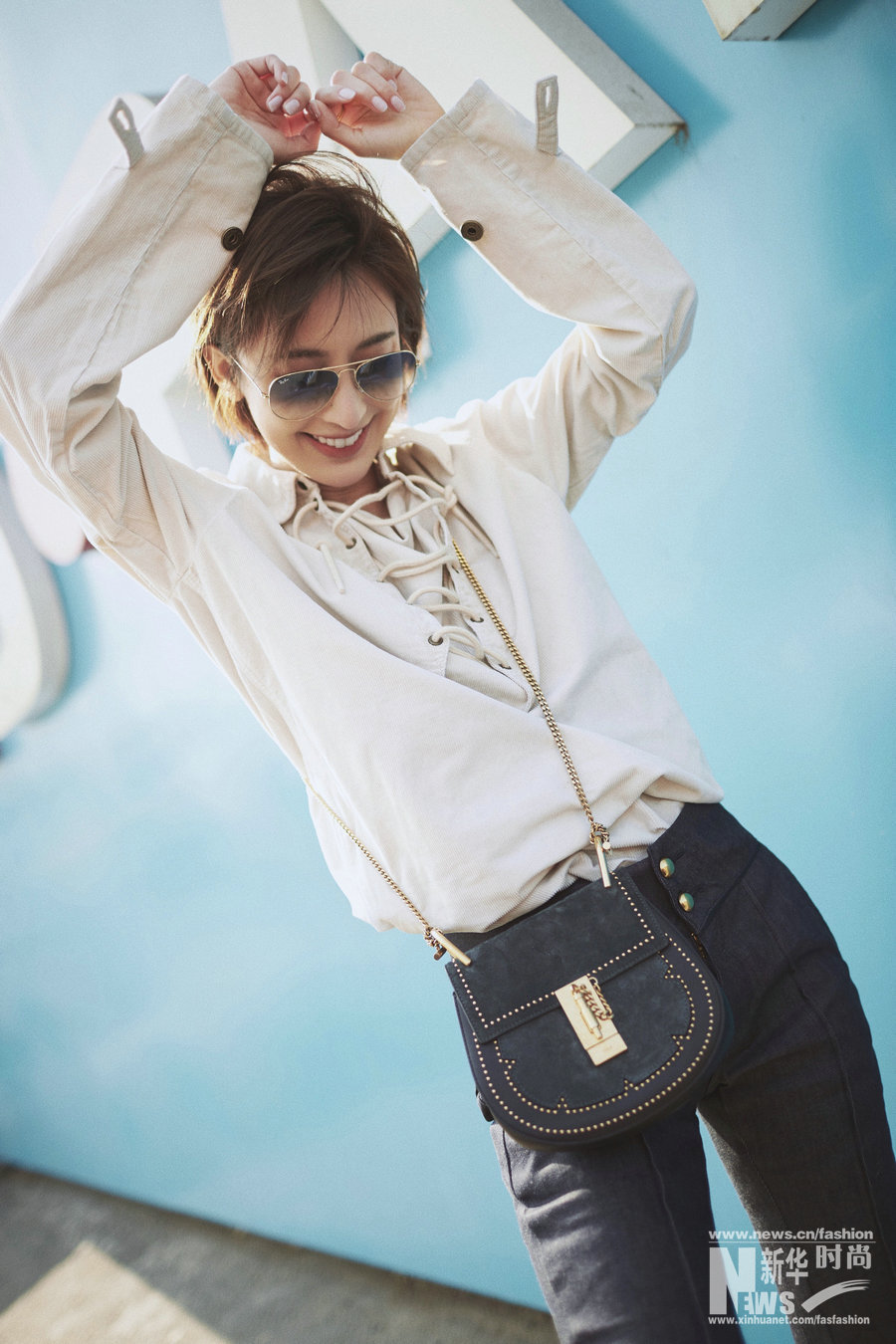 短發女人如何演繹復古優雅？張儷街拍告訴你！