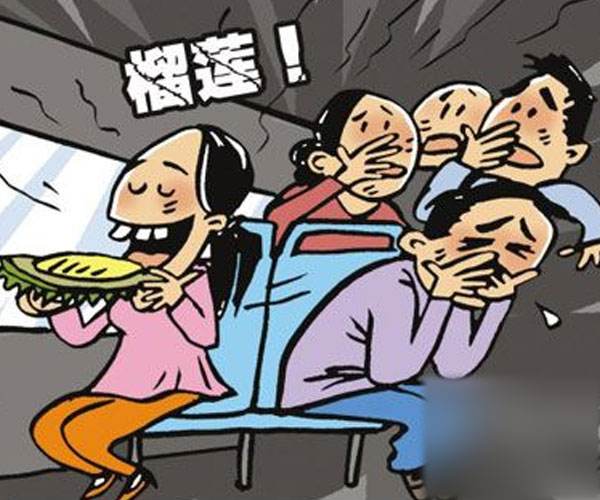 成都地鐵禁吃東西 車廂內(nèi)禁止躺臥 禁攜折疊自行車進站