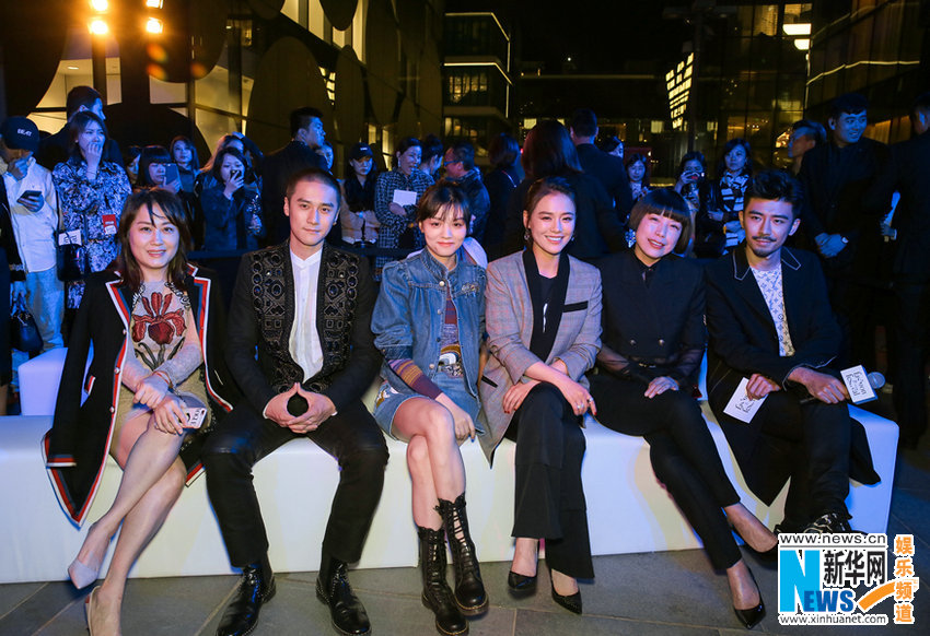 蔣勁夫出席活動展好身材 復古穿搭硬朗率性