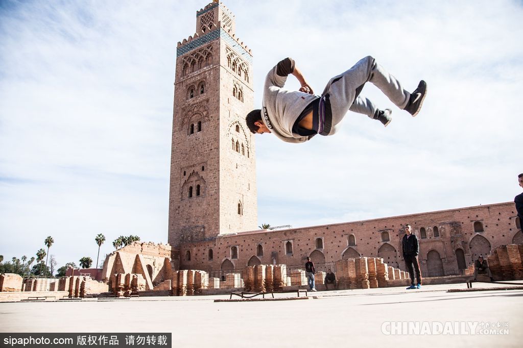 原來可以這么玩！盤點(diǎn)全球各地運(yùn)動(dòng)牛人挑戰(zhàn)極限的高能瞬間