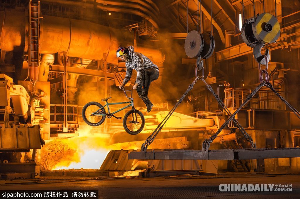 原來可以這么玩！盤點全球各地運動牛人挑戰極限的高能瞬間