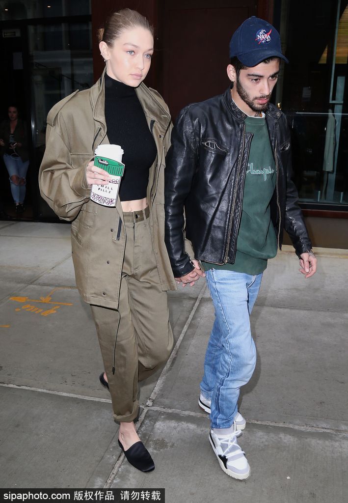 吉吉·哈迪德與“美渣”又出來(lái)撒狗糧了