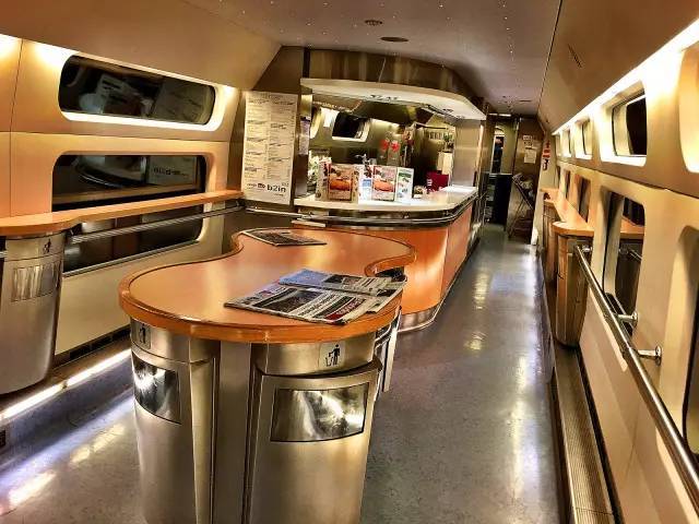 厭倦了國內高鐵餐？來看看“別人家的盒飯”長啥樣