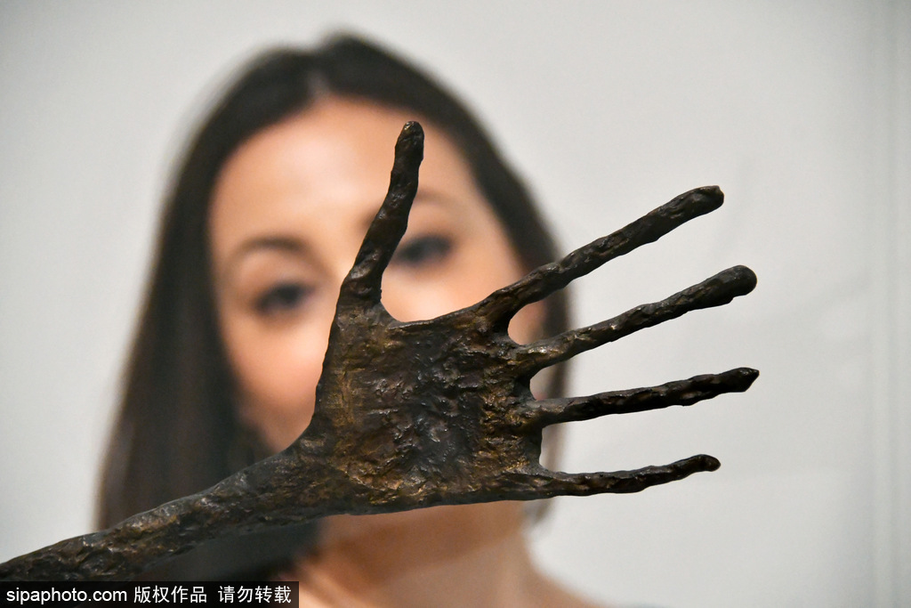 這藝術(shù)作品你能看懂？走近瑞士超存在主義雕塑大師賈科梅蒂藝術(shù)展