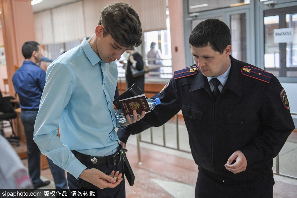 中國高考在即 看看俄羅斯高考現場什么樣