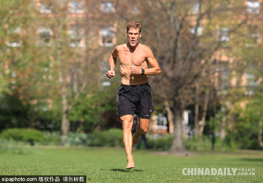 走近超級馬拉松之王迪恩·卡納西斯 曾50天不間斷跑完50個馬拉松