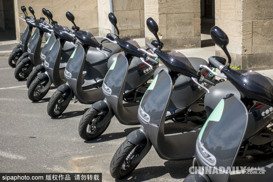 德國柏林也刮起“共享風” 街頭現(xiàn)共享電動車