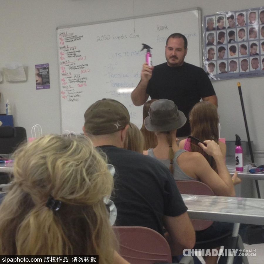 父親節到來 盤點“超能力”老爸的親子時刻