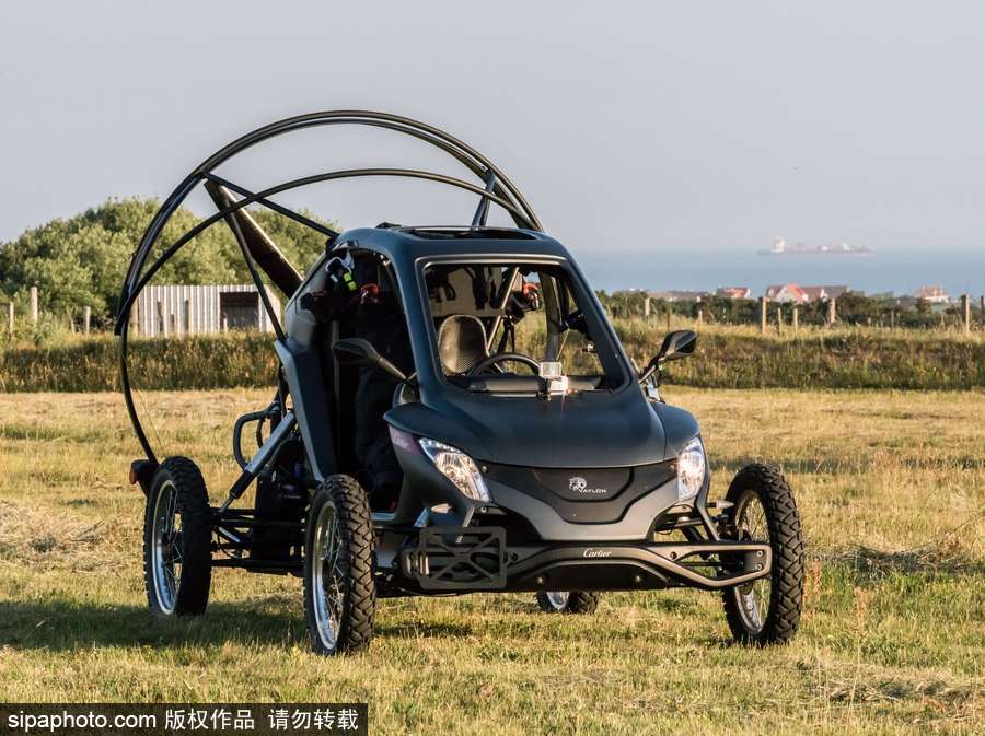 法國研制“飛馬”飛行汽車 成功飛躍英吉利海峽