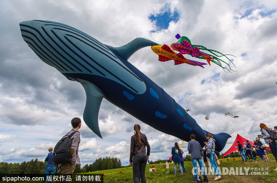 俄羅斯莫斯科舉行風箏節 色彩繽紛歡樂十足