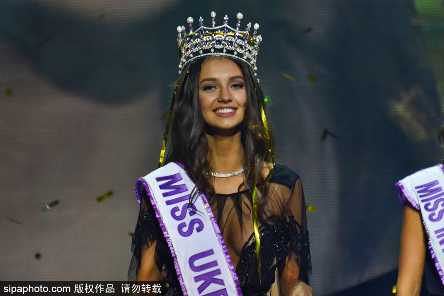 本屆港姐讓人大跌眼鏡？看烏克蘭小姐選美決賽冠軍美得像洋娃娃