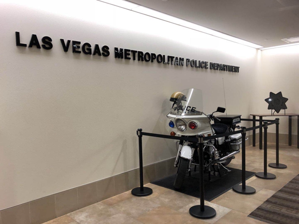 拉斯維加斯警方：兇手房間繳獲23把武器 尚無證據表明槍擊案為多人作案
