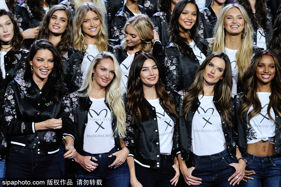 維密天使上海集結長腿霸屏 劉雯、何穗領銜中國軍團