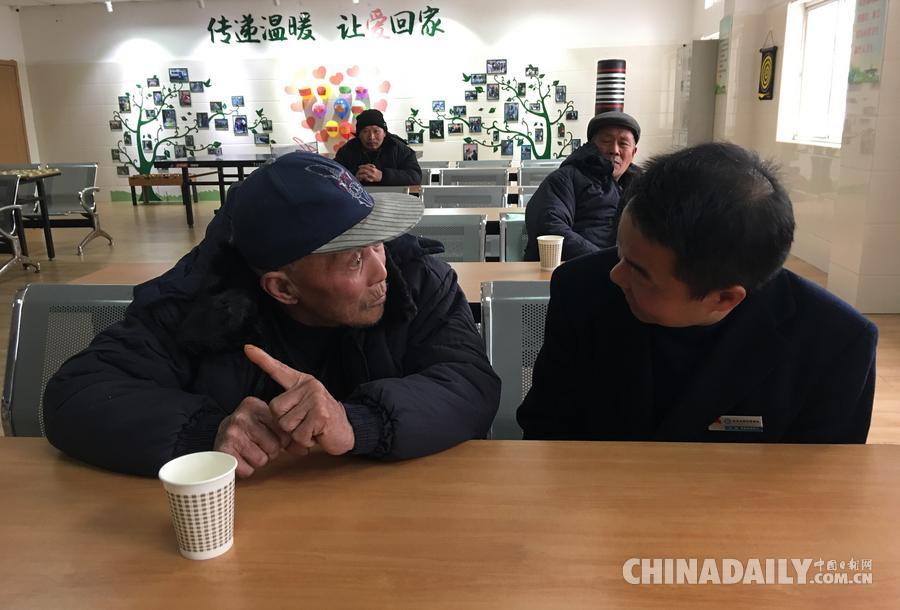 低溫冰雪中，一座城市的溫暖24小時——記錄那些在極端天氣下默默維持城市運轉(zhuǎn)的普通人