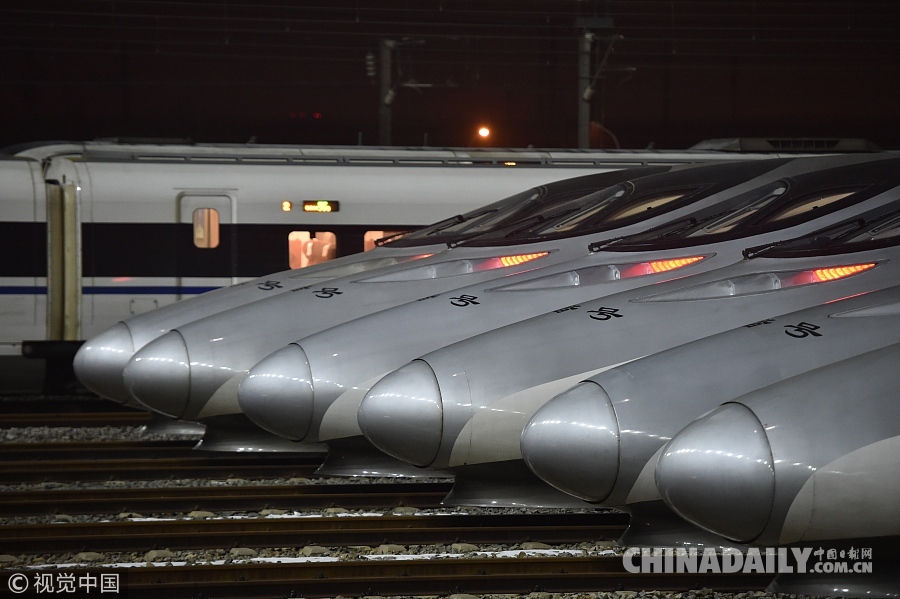 春運大幕開啟 動車組列車整裝待發(fā)