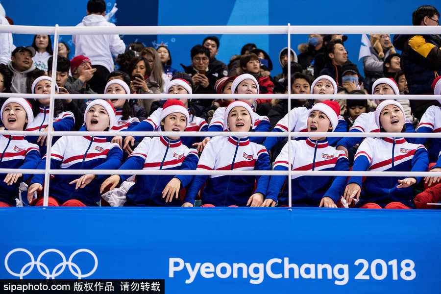 2018平昌冬奧會：冰球女子小組賽 朝鮮拉拉隊長笑容甜美