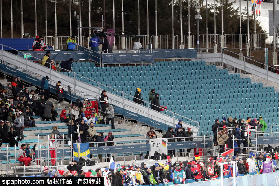 觀眾寥寥無幾！平昌冬奧會(huì)部分比賽上座率堪憂