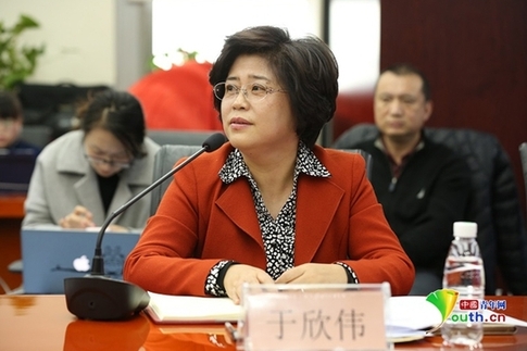 “中國綠色網絡建設與青少年健康成長”兩會代表委員座談會舉行