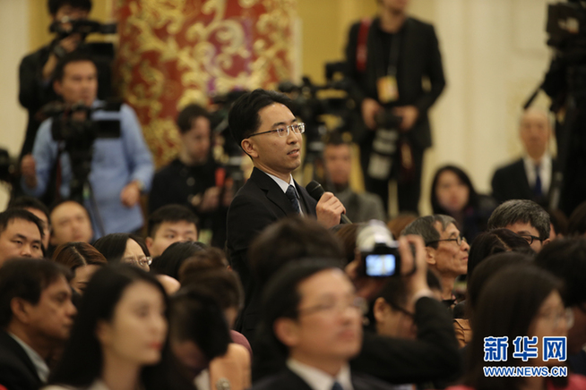 李克強(qiáng):中方會(huì)盡最大努力來推動(dòng)維護(hù)實(shí)現(xiàn)半島無核化