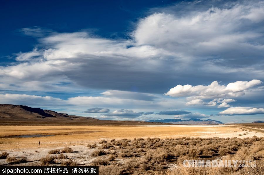 感受美國(guó)內(nèi)華達(dá)州冬季風(fēng)光 人煙稀少一望無(wú)垠