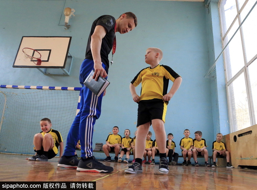 揭秘戰(zhàn)斗民族未來(lái)“警察”生活 走進(jìn)尼古拉斯二世少年警官學(xué)校