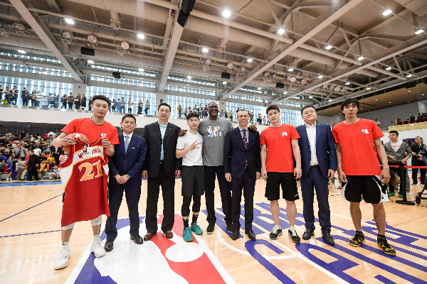 全球首座NBA中心天津武清開業，球星威爾金斯出席慶典