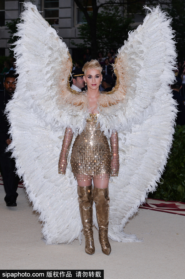 時尚界奧斯卡Met Gala來襲 眾女星紅毯爭艷美出新高度