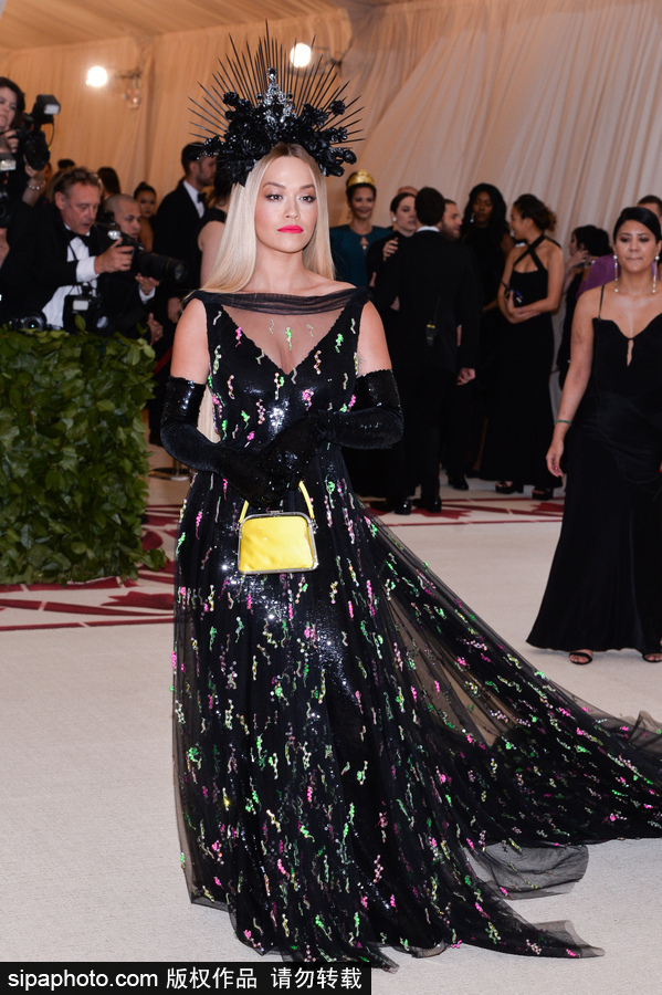 時(shí)尚界奧斯卡Met Gala來(lái)襲 眾女星紅毯爭(zhēng)艷美出新高度
