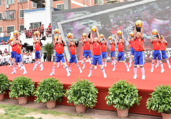 校園足球發展論壇在義烏舉行，各方論劍校園足球