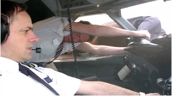 川航機長回憶生死備降驚魂一刻，這波操作簡直是奇跡！