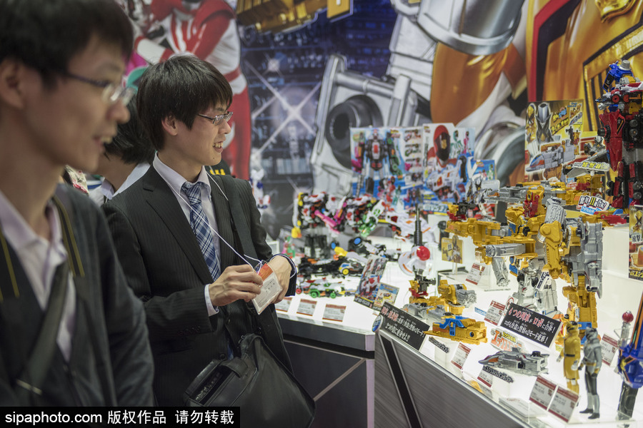 大孩子的樂(lè)園！2018年?yáng)|京國(guó)際玩具展開(kāi)幕
