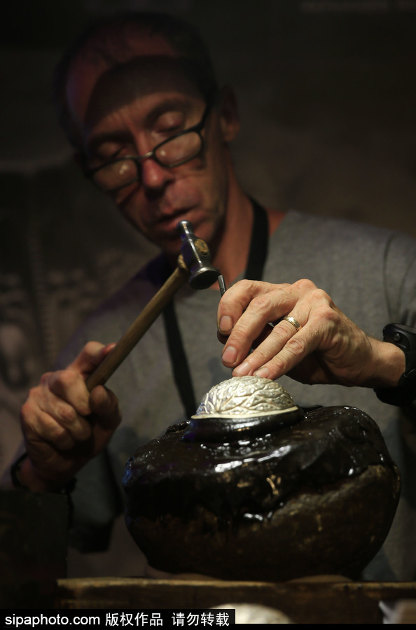 指尖上的藝術(shù) 葡萄牙舉行世界奢侈品設(shè)計(jì)工藝峰會