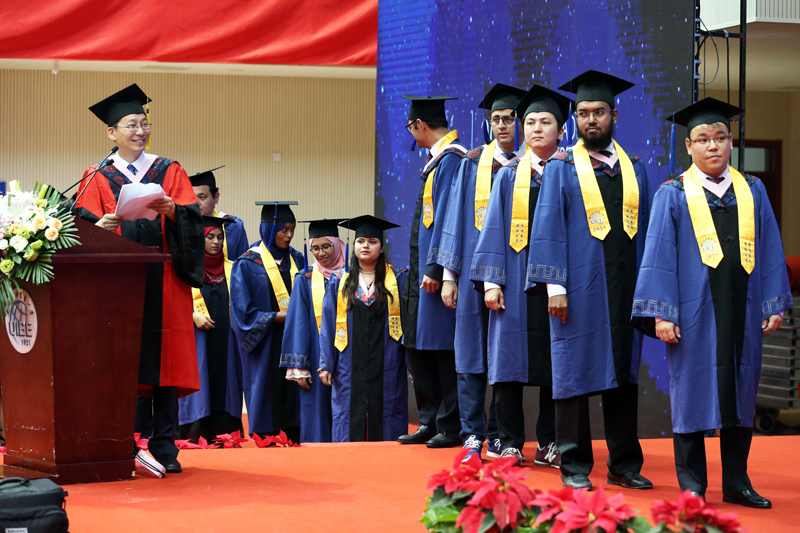 對外經貿大學舉行2018屆來華留學生畢業典禮
