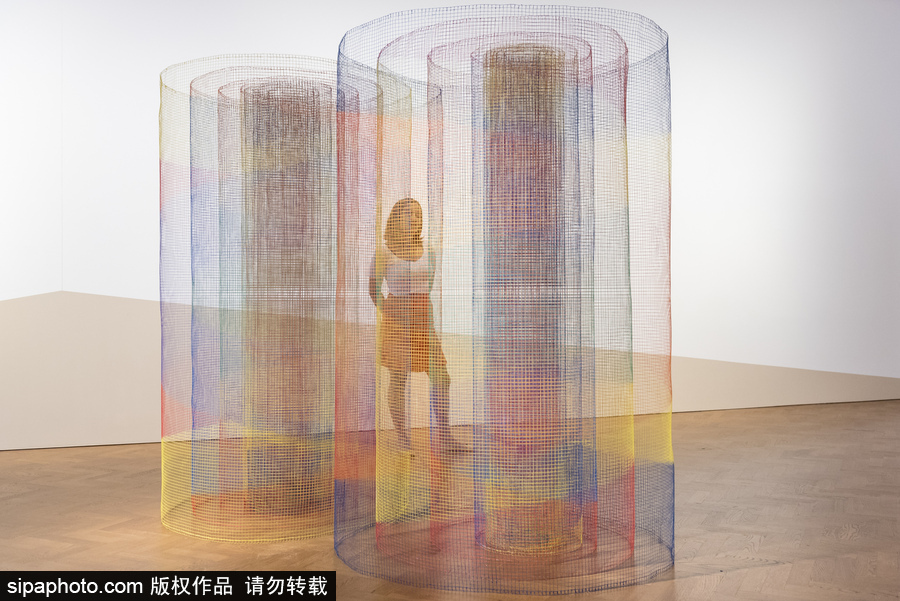 簡約的線條之美 英國倫敦舉行極簡主義作品展