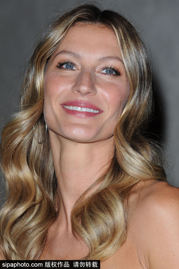 14歲開始模特生涯 吉娘娘迎來自己38歲生日