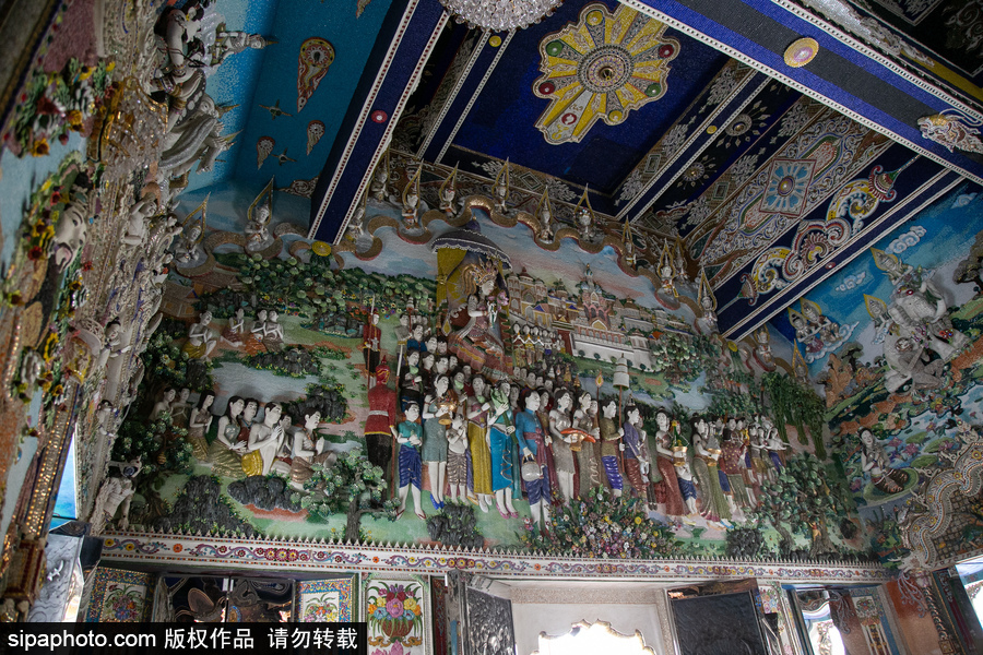 泰國(guó)曼谷一廟宇驚現(xiàn)超人、皮卡丘等動(dòng)漫雕像 跨界裝飾創(chuàng)意無窮！