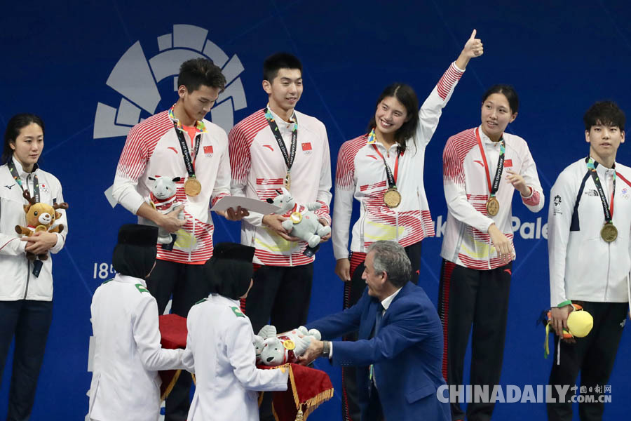 亞運(yùn)會(huì)男女4X100米混合泳接力：中國(guó)隊(duì)奪冠