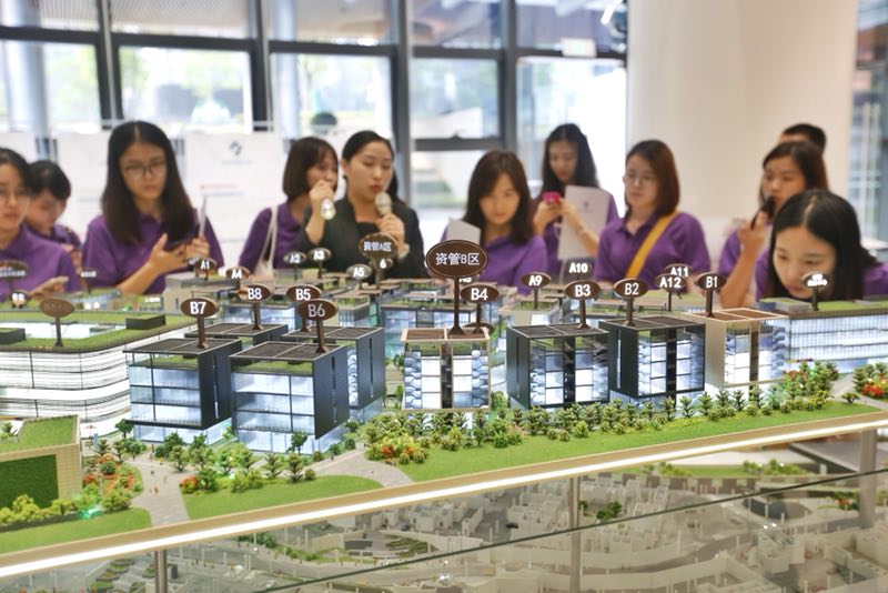 【“新時代•新平臺•新機(jī)遇”——“一帶一路”大型網(wǎng)絡(luò)主題活動】搶抓粵港澳大灣區(qū)建設(shè)機(jī)遇，廣東深化自貿(mào)試驗區(qū)改革開放創(chuàng)新