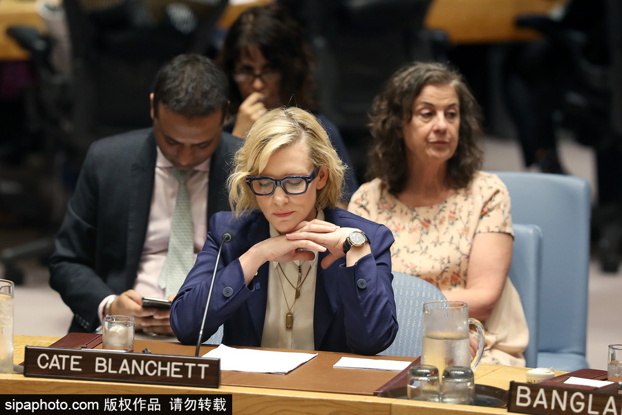 大魔王氣場超強(qiáng)！好萊塢女星凱特·布蘭切特現(xiàn)身聯(lián)合國會議