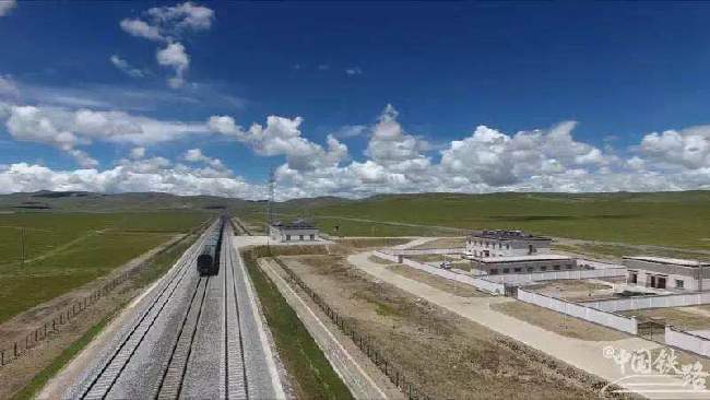 鐵路建設(shè)補(bǔ)短板勢(shì)頭強(qiáng)勁 川藏鐵路建設(shè)前期工作務(wù)實(shí)推進(jìn)