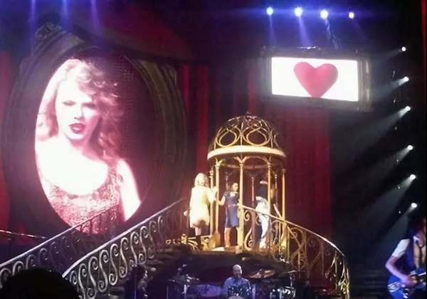 霉霉打破沉默表達政治立場，特朗普：對她歌的喜愛減少25%丨外媒說