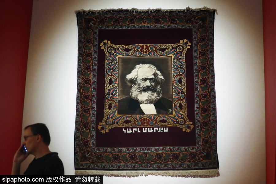 俄羅斯博物館紀念馬克思誕辰200周年 舉行“永遠的卡爾·馬克思”展覽藝術作品展覽