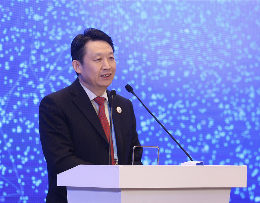 國務院發展研究中心黨組成員、副主任隆國強研究員發言