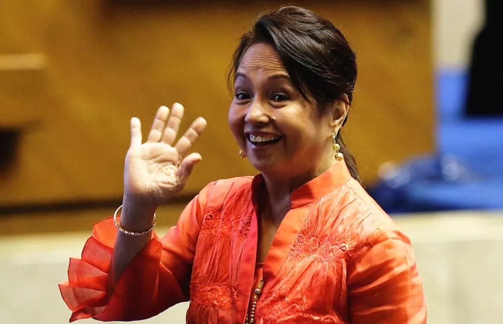 菲律賓前總統(tǒng)阿羅約：中國能飛速發(fā)展，我一點(diǎn)都不驚訝丨40年40人