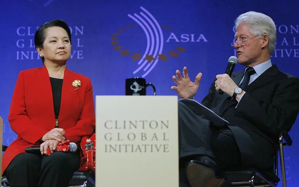 菲律賓前總統(tǒng)阿羅約：中國能飛速發(fā)展，我一點(diǎn)都不驚訝丨40年40人