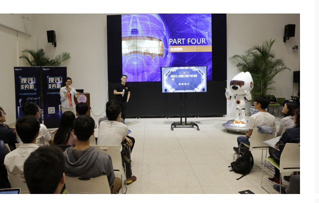 這家公司為了校招真是拼了：CEO現場freestyle滑板鞋，還請來機器