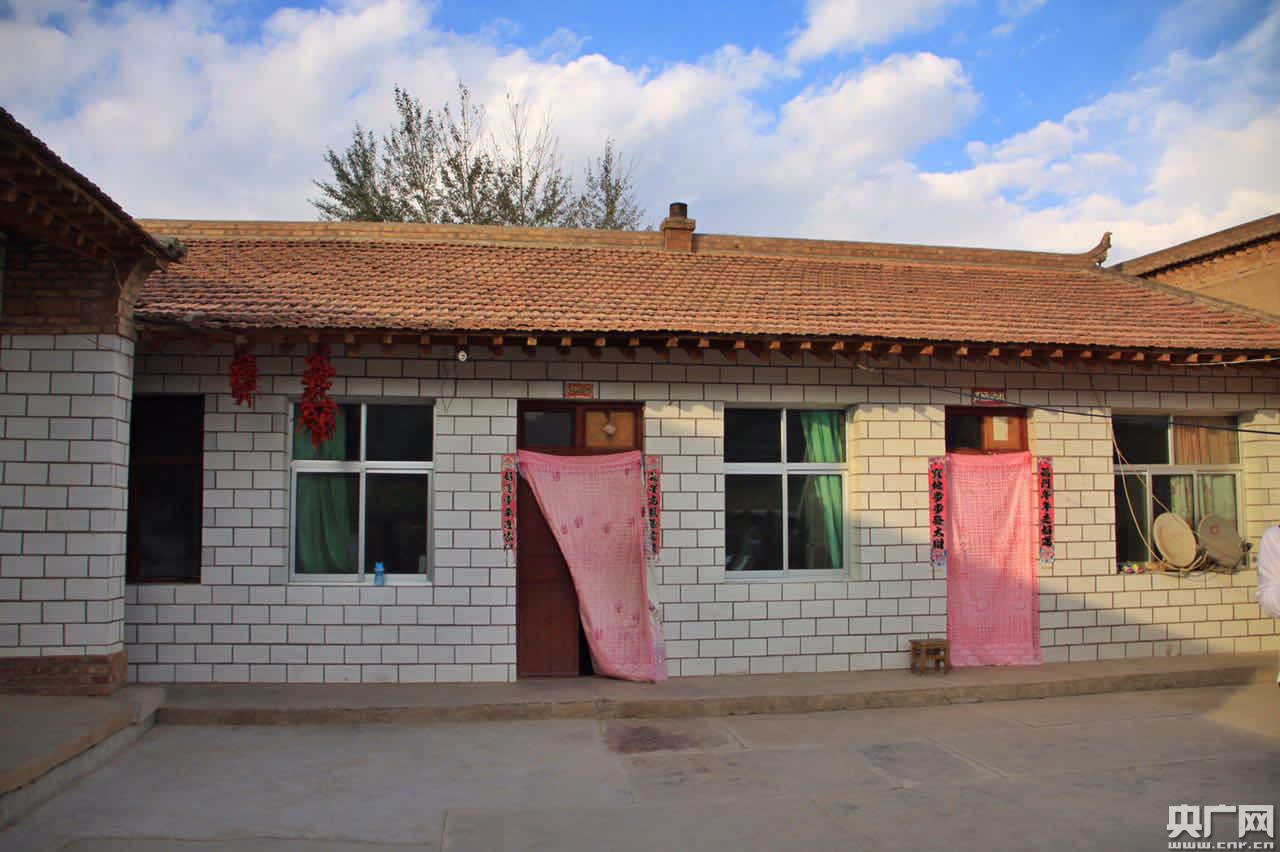 【網絡媒體“走轉改”】育產業、促脫貧:周灣村的精準扶貧